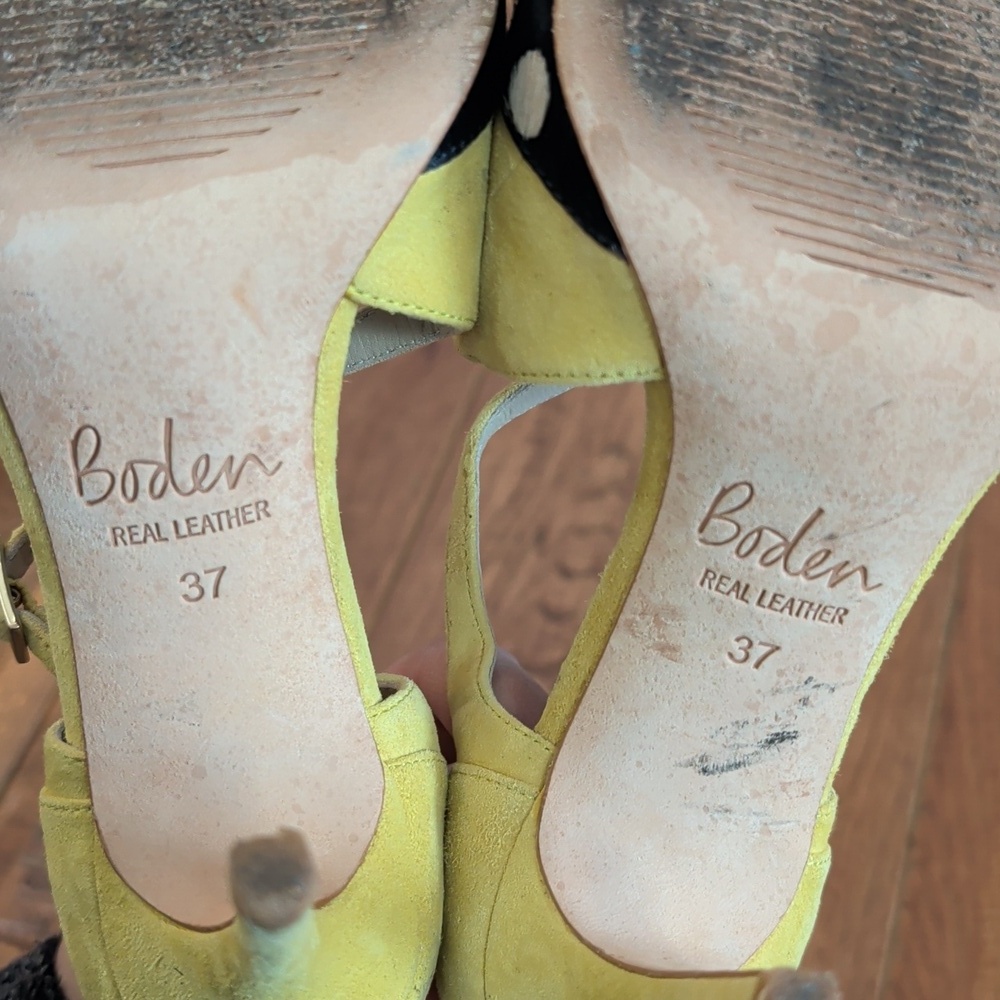 Boden Trisha Yellow and Black Polka Dot Cowhide Pointy Toe Strappy Heels - Picture 15 of 16